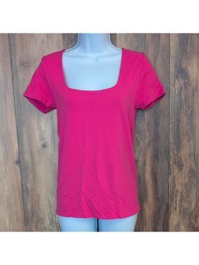 BKE Core Pink Square Neck Fitted Tee L                                      V282